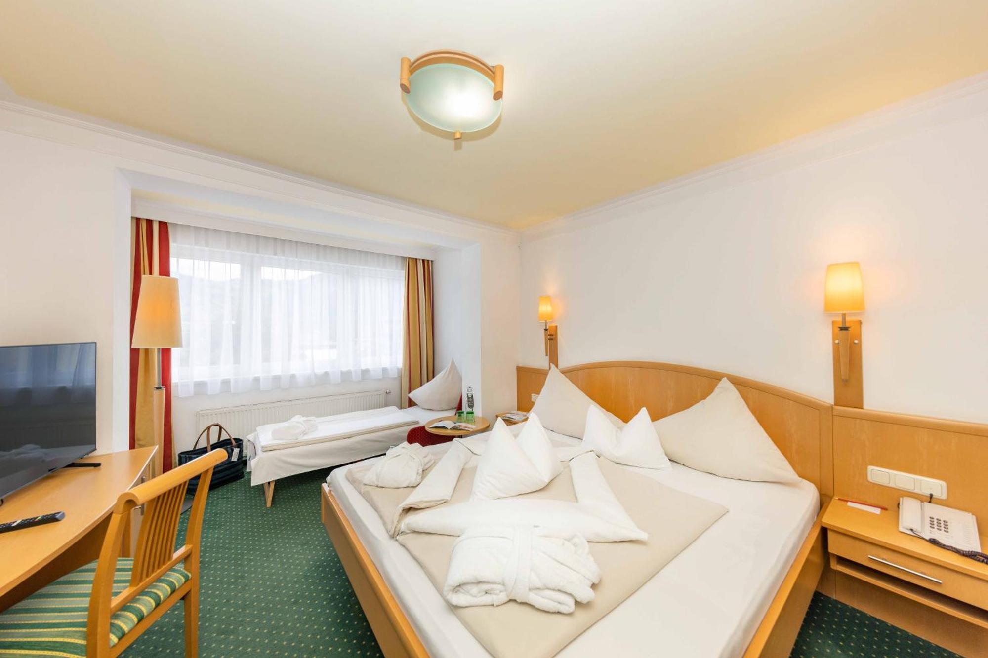 Superior Double Room,1535264527:JPEG
