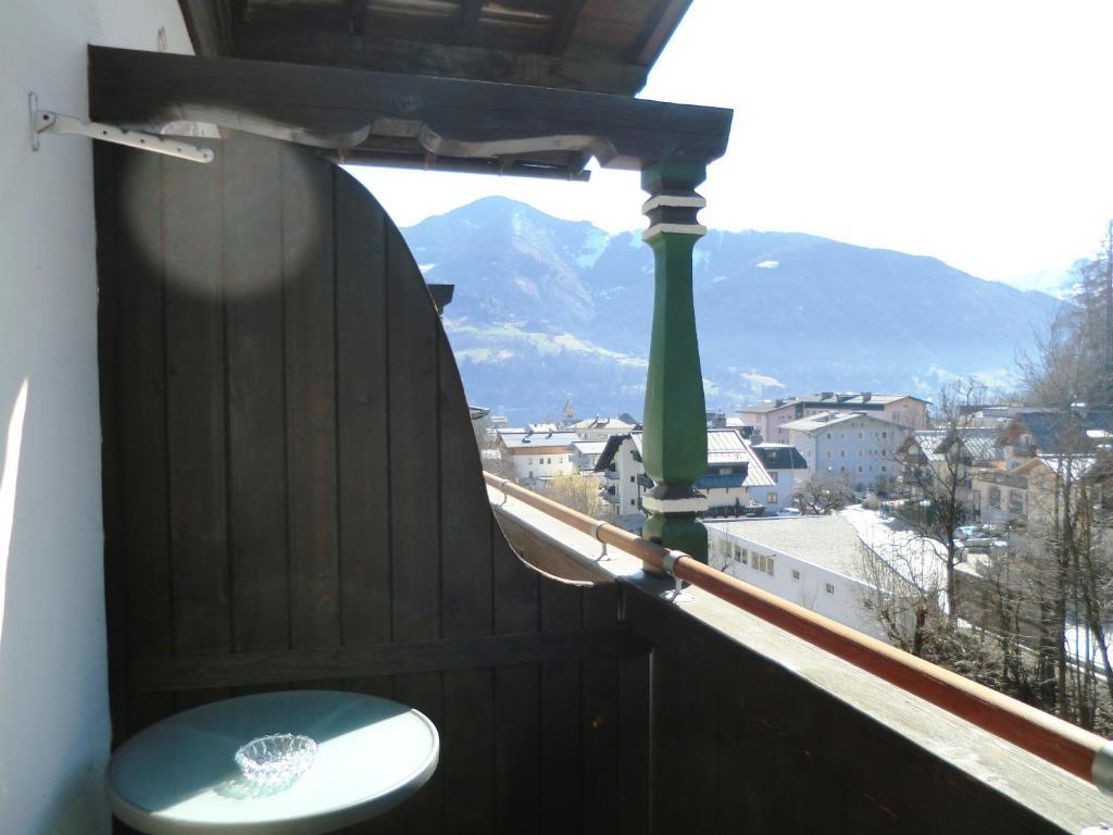 Tweepersoonskamer met 1 of 2 Bedden en Balkon